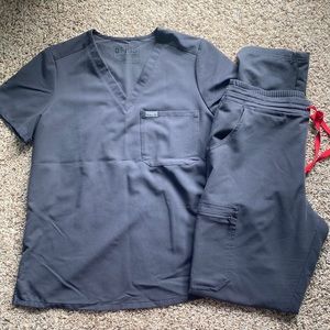 Figs charcoal gray Catarina S and Yola ST